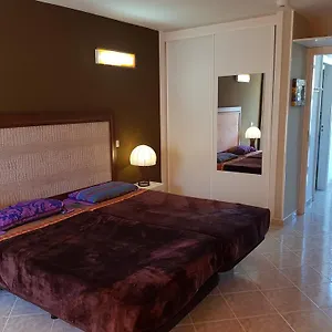 https://apartamentos-olympia.in-canary-islands.com